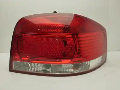Автозапчасти б/у правый задний фонарь за audi a3 (8p) 2.0 tdi ссылки oem iam 8p0945096  