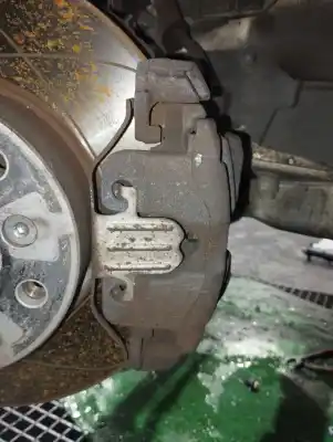 Peça sobressalente para automóvel em segunda mão pinça de travão dianteira esquerda por bmw serie 1 berlina (e81/e87) 2.0 turbodiesel cat referências oem iam 