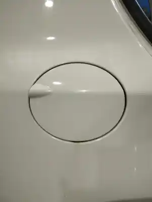 Peça sobressalente para automóvel em segunda mão tampa de combustível externa por bmw serie 1 berlina (e81/e87) 2.0 turbodiesel cat referências oem iam 