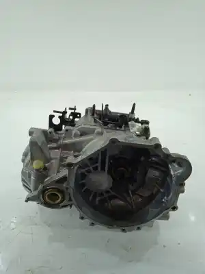 Second-hand car spare part GEARBOX for HYUNDAI TRAJET (FO)  OEM IAM references L4K  