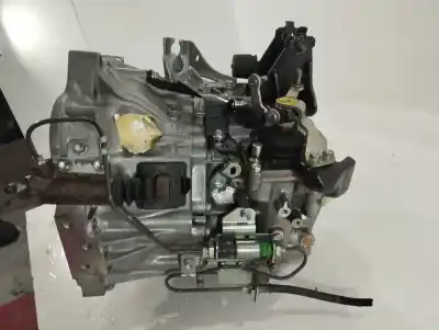 Автозапчастина б/у коробка передач для toyota verso (_r2_) 2.0 d-4d (aur20_) посилання на oem iam   