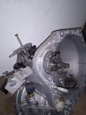 Gebrauchtes Autoersatzteil GETRIEBE zum FIAT PUNTO BERLINA (188)  OEM-IAM-Referenzen 7549584  