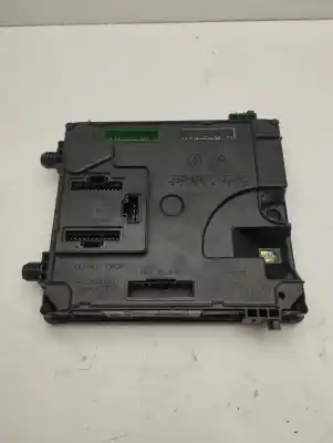 Peça sobressalente para automóvel em segunda mão módulo eletrônico por renault laguna iii privilege referências oem iam 284b12402r