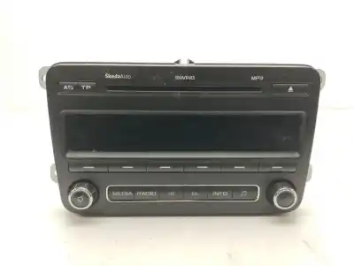 Peça sobressalente para automóvel em segunda mão sistema de áudio / rádio cd por skoda fabia combi (5j5) 1.6 tdi 75 cv / 55 kw referências oem iam 5j0035161d