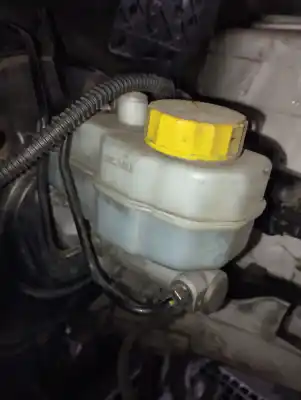 Peça sobressalente para automóvel em segunda mão bomba de travões por skoda fabia combi (5j5) 1.6 tdi 75 cv / 55 kw referências oem iam 6r1611019a