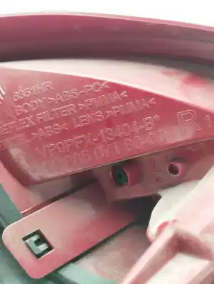 Автозапчастина б/у правий ліхтар для peugeot 207/207+ (wa_, wc_) 1.6 16v vti посилання на oem iam 9686567180  