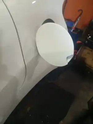 Second-hand car spare part outer fuel cap for citroen c3 1.0 vti oem iam references 1517h3  