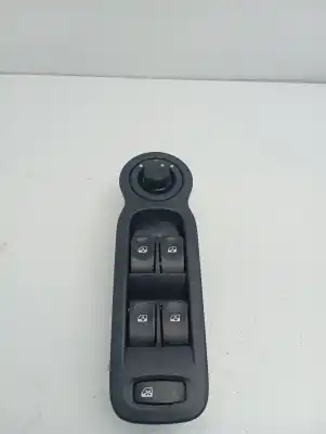Автозапчасти б/у выключатель левого переднего окна за renault modus / grand modus (f/jp0_) 1.2 16v (jp0w) ссылки oem iam 8200379694a  