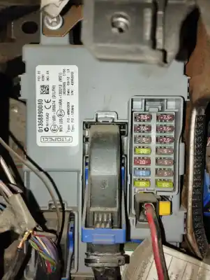 Pezzo di ricambio per auto di seconda mano scatola relè/fusibili per citroen nemo 1.3 hdi fap riferimenti oem iam 01368890080