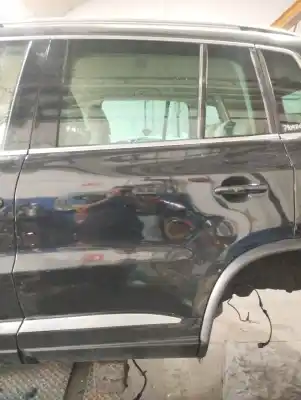 Pièce détachée automobile d'occasion PORTE ARRIERE GAUCHE pour VOLKSWAGEN TIGUAN (5N1)  Références OEM IAM 5N0833055A  