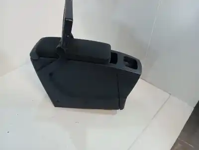 Second-hand car spare part center armrest for renault scénic iii (jz0/1_) 1.5 dci oem iam references 969101821r  