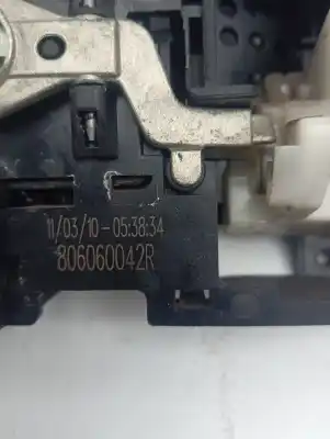 Second-hand car spare part exterior right front door handle for renault scénic iii (jz0/1_) 1.5 dci oem iam references 806060042r  