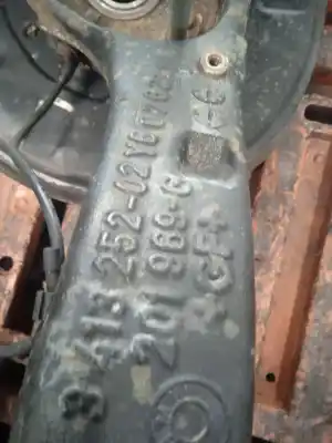 Peça sobressalente para automóvel em segunda mão manga de eixo traseira direita por bmw serie x3 (e83) 2.0d [2.0 ltr. - 110 kw 16v diesel cat] referências oem iam 33303420502  