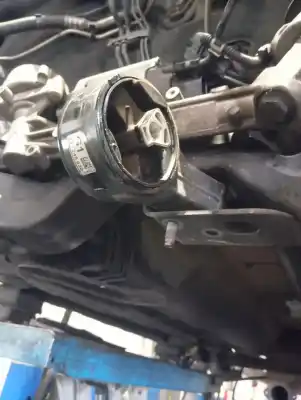 Second-hand car spare part engine support for opel astra j lim. 2.0 16v cdti oem iam references 13248630  