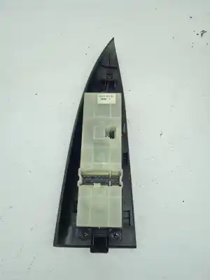 Pezzo di ricambio per auto di seconda mano INTERRUTTORE ALZACRISTALLI ANTERIORE SINISTRO per NISSAN NOTE (E11E)  Riferimenti OEM IAM 254019U10B  