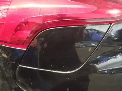 Peça sobressalente para automóvel em segunda mão tampa de combustível externa por ford focus lim. (cb8) 1.6 tdci cat referências oem iam 