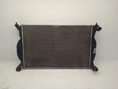 Pièce détachée automobile d'occasion RADIATEUR D'EAU pour AUDI A4 BERLINA (8E)  Références OEM IAM 8E0121251A  