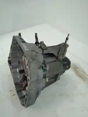 Pezzo di ricambio per auto di seconda mano riduttore per nissan note (e11e) 1.6 16v cat riferimenti oem iam jh3149  