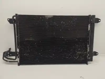 Peça sobressalente para automóvel em segunda mão condensador / radiador de ar condicionado por seat leon (1p1) 1.9 tdi referências oem iam 1k0820411p