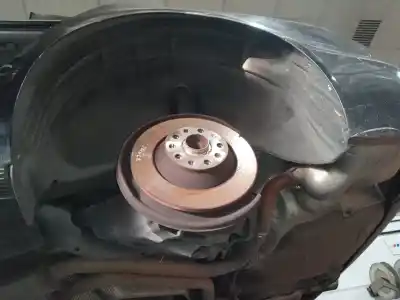 Peça sobressalente para automóvel em segunda mão cave de roda por audi a6 berlina (4f2) 2.0 16v tfsi referências oem iam 