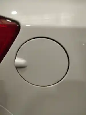 Автозапчастина б/у зовнішній пливний колпак для skoda fabia ii combi (545) 1.2 посилання на oem iam 5j6010687g  