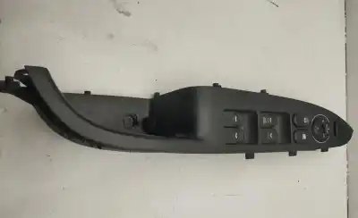 İkinci el araba yedek parçası SOL ÖN PENCERE ANAHTARI için HYUNDAI I30CW  OEM IAM referansları 935702L010  