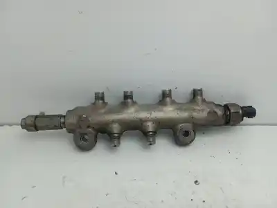 Автозапчастина б/у рампа инжектора для mazda 5 berl. (cr) 2.0 turbodiesel cat посилання на oem iam 02j0255  