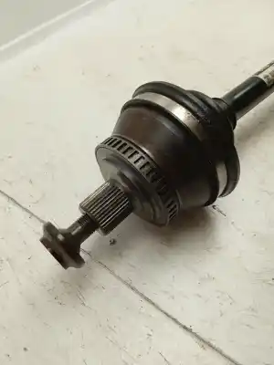 Second-hand car spare part rear right transmission for audi a8 (d2) 3.3 tdi quattro oem iam references 4d0501203g  