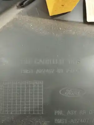 Peça sobressalente para automóvel em segunda mão forra / revestimento da porta traseira direita por ford focus lim. (cb8) trend referências oem iam bm51a2740701  