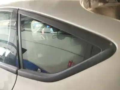 Peça sobressalente para automóvel em segunda mão vidro de custódia triangular traseiro esquerdo por ford focus lim. (cb8) trend referências oem iam 1786436  