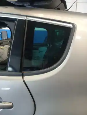Peça sobressalente para automóvel em segunda mão vidro de custódia triangular traseiro esquerdo por peugeot 3008 monospace (0u_) 1.6 bluehdi 120 referências oem iam 8569xe