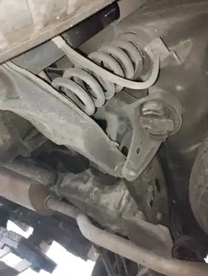 Автозапчастина б/у задня вісь для ssangyong rodius 2.7 turbodiesel cat посилання на oem iam 1513500008  