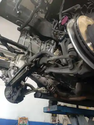 Автозапчастина б/у передня вісь для audi a4 b8 (8k2) 2.0 tdi посилання на oem iam   