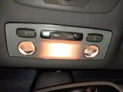Peça sobressalente para automóvel em segunda mão luz interior por renault laguna iii expression referências oem iam 