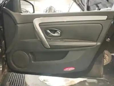 Peça sobressalente para automóvel em segunda mão forra / revestimento da porta dianteira direita por renault laguna iii expression referências oem iam 809006165r