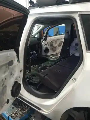 Peça sobressalente para automóvel em segunda mão junta vedante da porta por opel astra j sports tourer cosmo referências oem iam 13260059