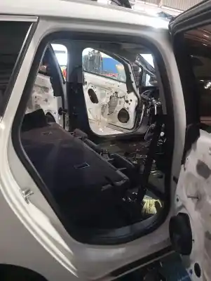 Peça sobressalente para automóvel em segunda mão junta vedante da porta por opel astra j sports tourer cosmo referências oem iam 13260060