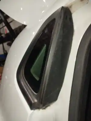 Peça sobressalente para automóvel em segunda mão vidro custódia triangular traseiro direito por renault clio iv expression referências oem iam 833067947r  