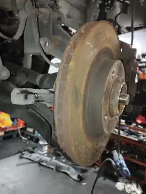 Second-hand car spare part front right knuckle for renault clio iv expression oem iam references 400147274r  