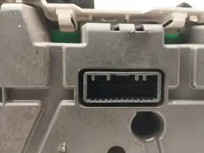 Peça sobressalente para automóvel em segunda mão quadrante por renault clio iv expression referências oem iam 248109247r  