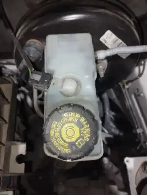 Pezzo di ricambio per auto di seconda mano pompa freni per renault clio iv expression riferimenti oem iam 460915125r