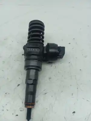 Peça sobressalente para automóvel em segunda mão injetor por volkswagen polo (9n3) 1.4 tdi referências oem iam 038130073bn