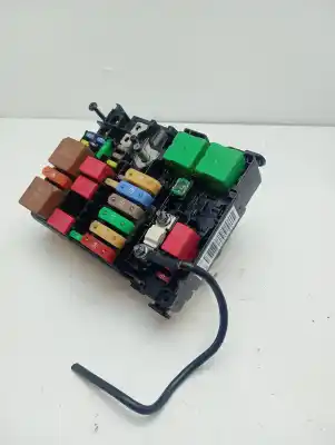 Second-hand car spare part fuse box unit for peugeot 208 (p2) active pack oem iam references 9804848480  