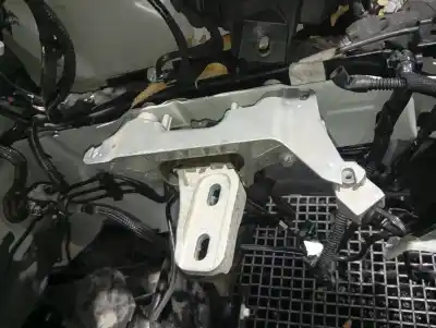 Piesă de schimb auto la mâna a doua suport motor stânga pentru peugeot 208 (p2) active pack referințe oem iam 9824296180