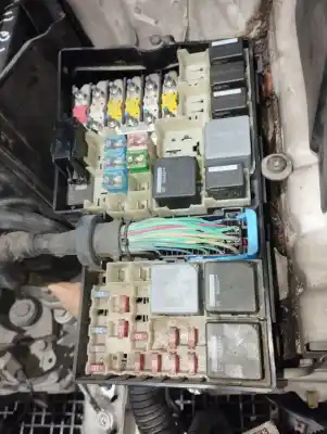 İkinci el araba yedek parçası RÖLE/SIGORTA KUTUSU için FORD KUGA (CBV)  OEM IAM referansları 3M5T14A142AB  