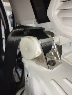 Peça sobressalente para automóvel em segunda mão cinto de segurança traseiro direito por ford kuga (cbv) trend referências oem iam 2013465