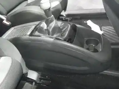Автозапчастина б/у ЦЕНТРАЛЬНИЙ ПОДЛОКНИК для CITROEN C4 PICASSO  Посилання на OEM IAM 96772804ZD  
