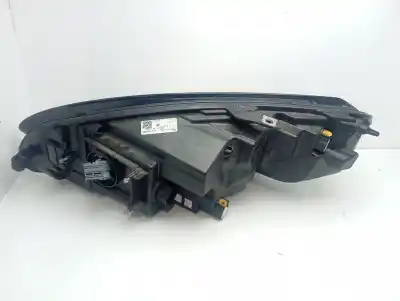 Second-hand car spare part right headlight for jaguar e-pace se oem iam references j9c313w029ec  