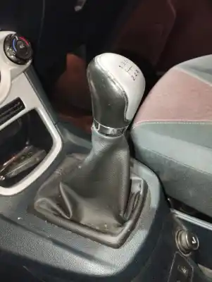 Pezzo di ricambio per auto di seconda mano leva del cambio per ford fiesta (cb1) titanium riferimenti oem iam 8a6r7c453fac
