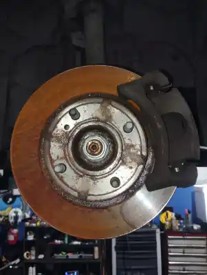 Pezzo di ricambio per auto di seconda mano attacco anteriore destro per ford fiesta (cb1) titanium riferimenti oem iam 1771022